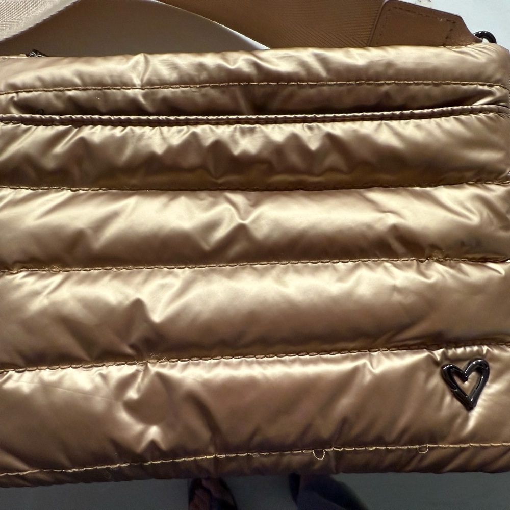Chic Gold Puffer Crossbody Bag